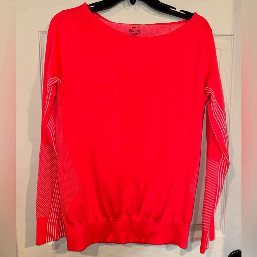Nike Dri Fit long sleeve shirt